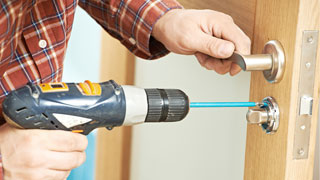 Automotive Locksmith at 19007 Tullytown, Pennsylvania